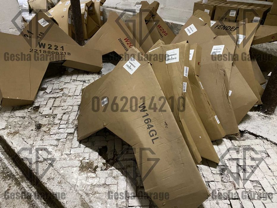 Крила крылья Mercedes мерседес W164 W205 X164 W166 W212 метал алюміній