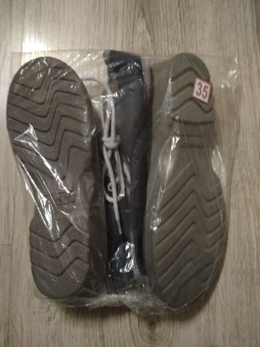 Buty/obuwie profilaktyczne wiązane rozm.  35