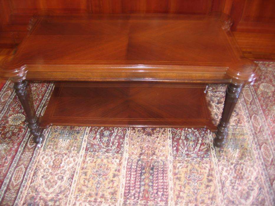 Mesa de sala udsada