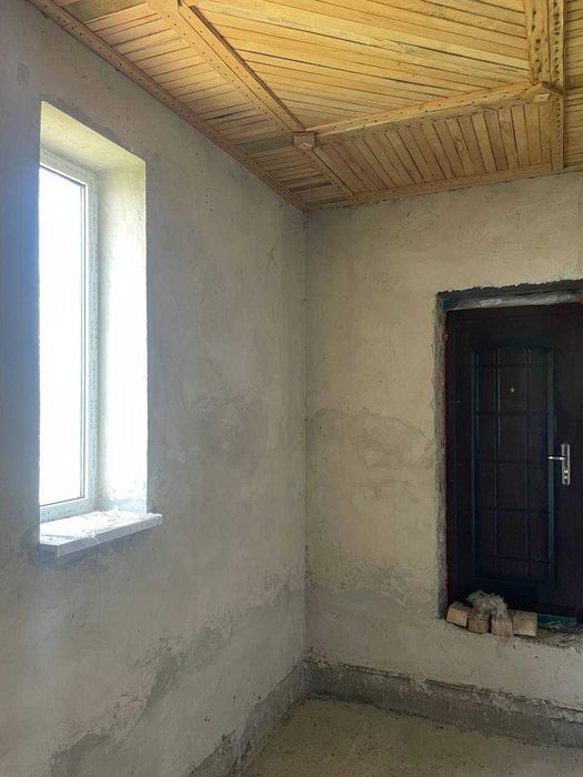 Продається будинок сирець в с.Липівка
