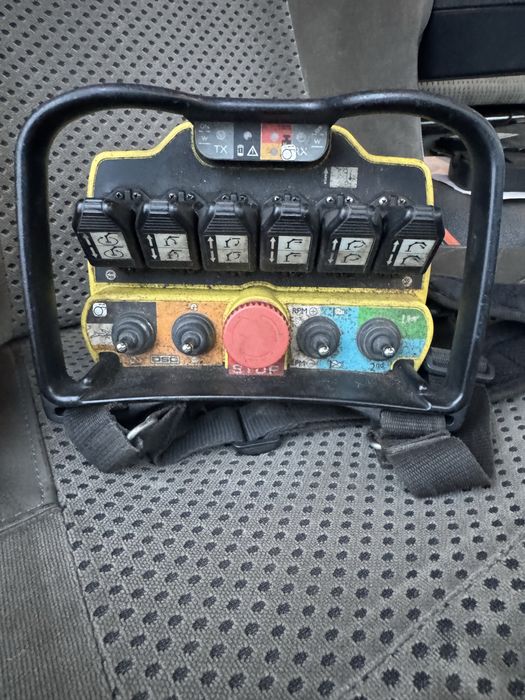 Кран маніпулятор hiab 300 радіо