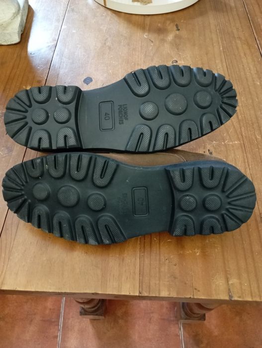 Sapatos novos Lion of Porches