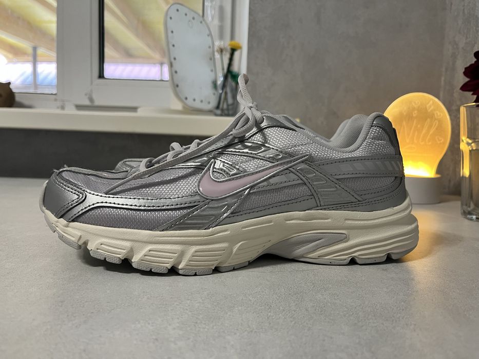 Nike Initiator, унісекс, практично нові,взуття, жінки/чоловіки