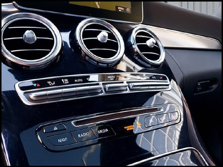 Mercedes C350e 2016 exterior Avantgarde / interior AMG / susp. pneumática / teto panoramico etc etc etc