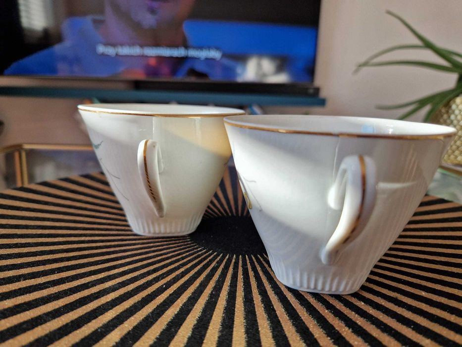 Komplet dwóch Porcelanowych filiżanek Chodzież Ćmielów