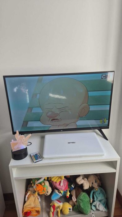 Moveis , sofás TVs camas