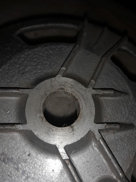 Продам корпус ручного стартера на лодочный мотор вихрь 25, 30.