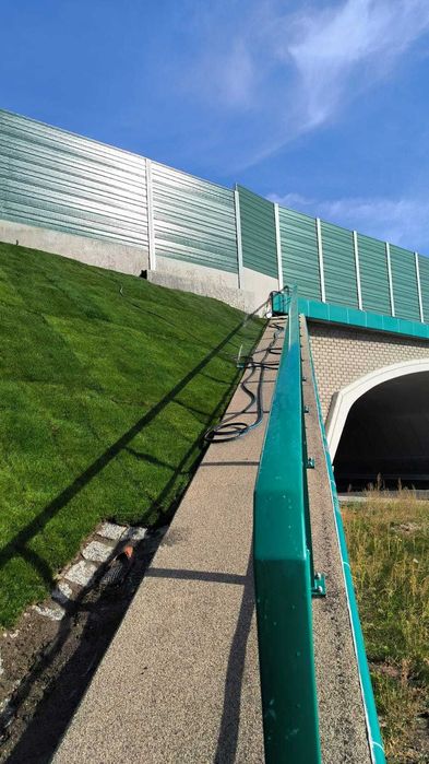 Trawa w rolkach SUPERGĘSTA od ręki, transport HDS