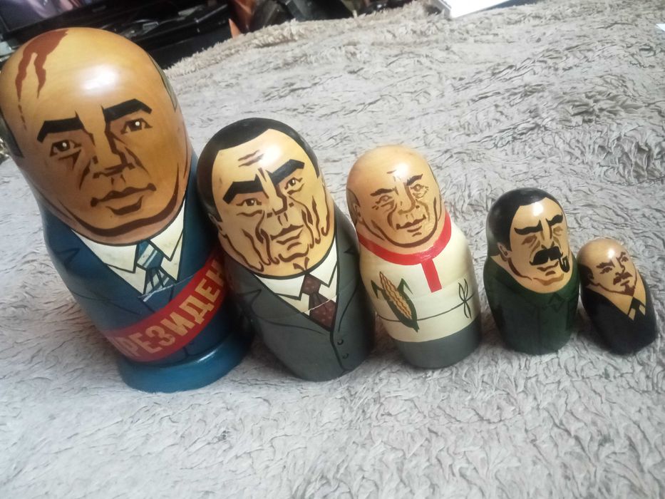Matrioszka Baba Stara Zabawka Stalin Lenin Breżniew Gorbaczow Drewno