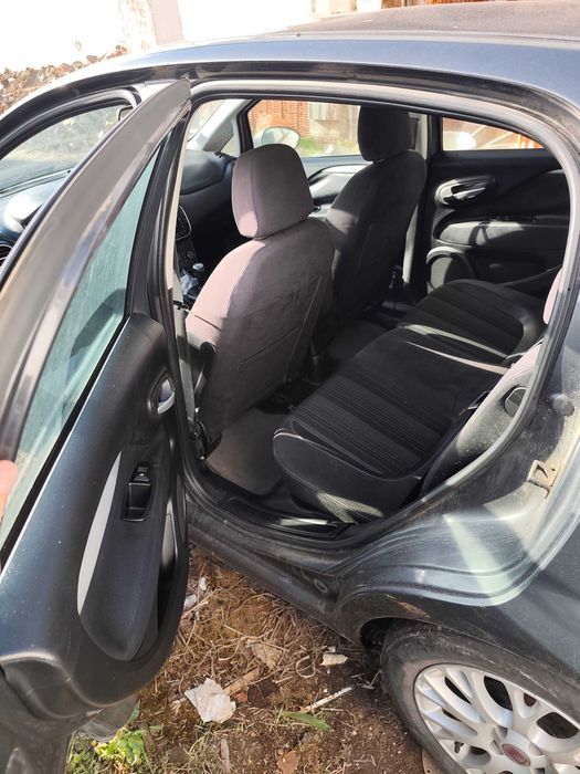 Fiat Punto Evo para peças