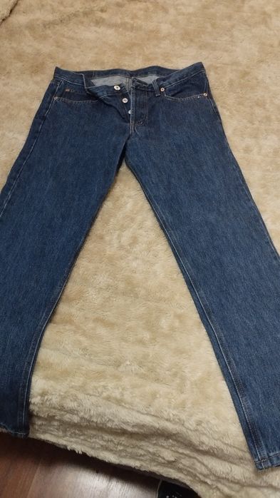 Calças Levis novas 40