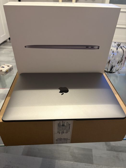 Apple MacBook Air M1 (2020) - Kupiony KONIEC 2023! Stan IDEALNY!