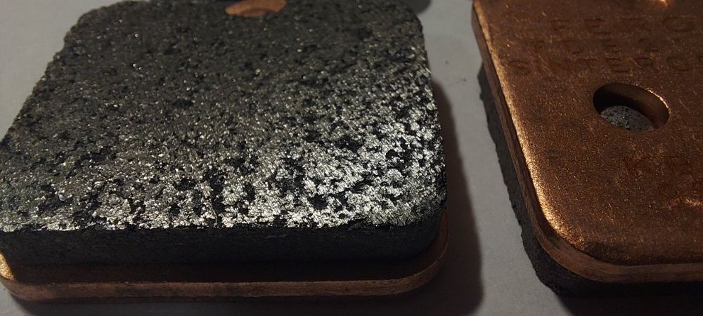 Гальмівні колодки мотоцикли Honda, Yamaha, Suzuki, Kawasaki, KTM, BMW