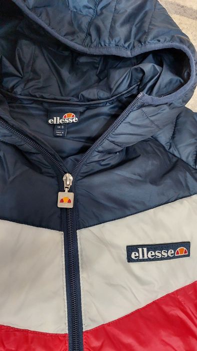 Куртка ellesse демісезон