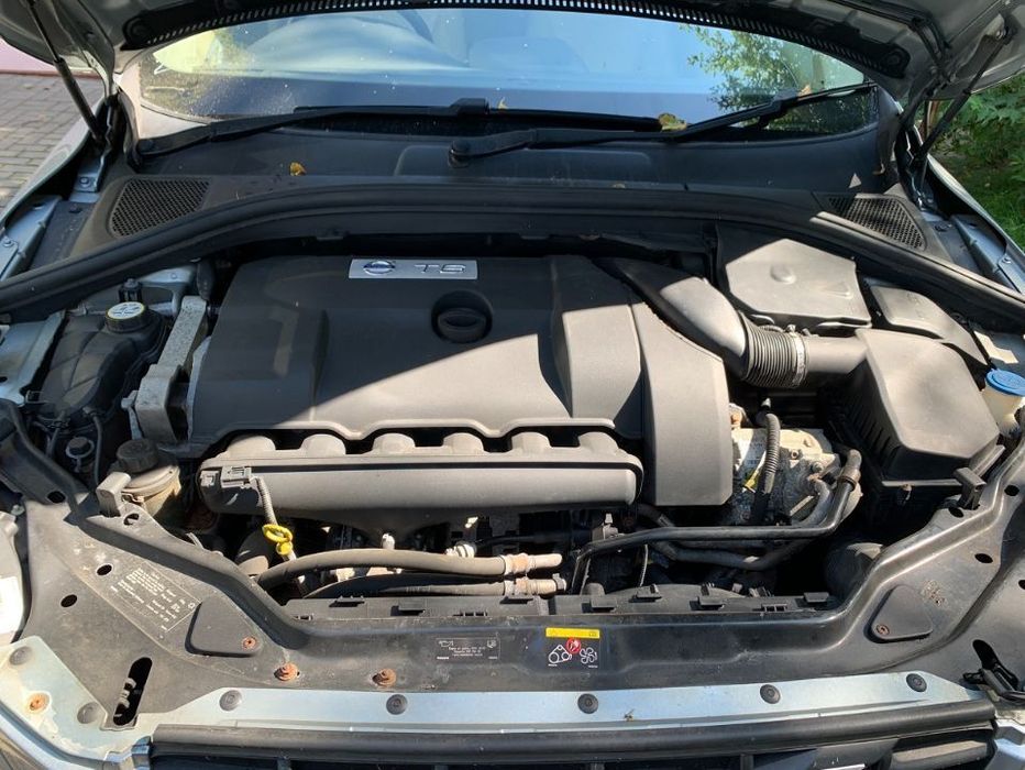 silnik 3.0 t6 B6304T2 w aucie idealny kompletny volvo xc60 xc70 v70 s80