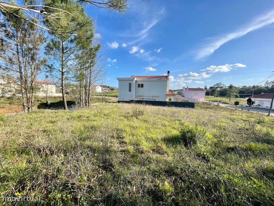 Terreno Urbano para Construção da sua Moradia Uni-familiar