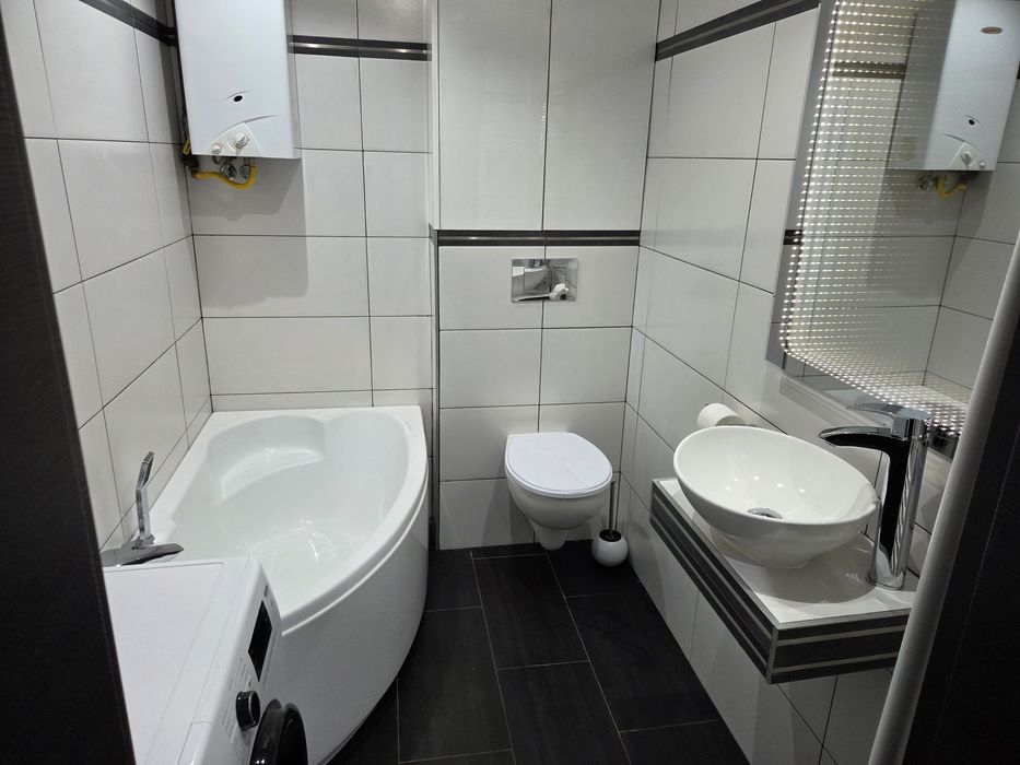 Mieszkanie M-2 30m Gotowe Do Zamieszkania  Centrum