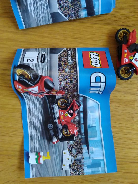 Lego city 60084 com caixa e instruções