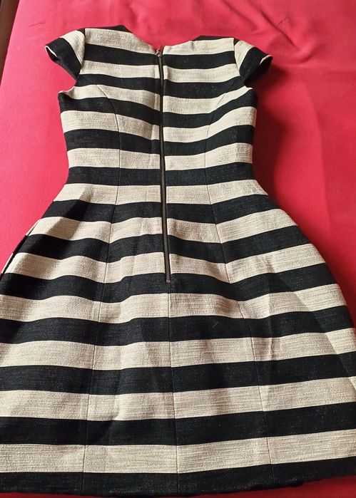 Sukienka Simple 34-36, bombka