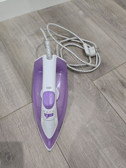 Парова праска AEG DB 1710, 2100вт розова