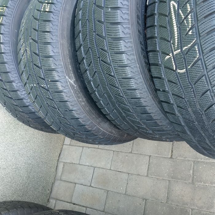 opony 4 szt.235/60/18 goodride 2018