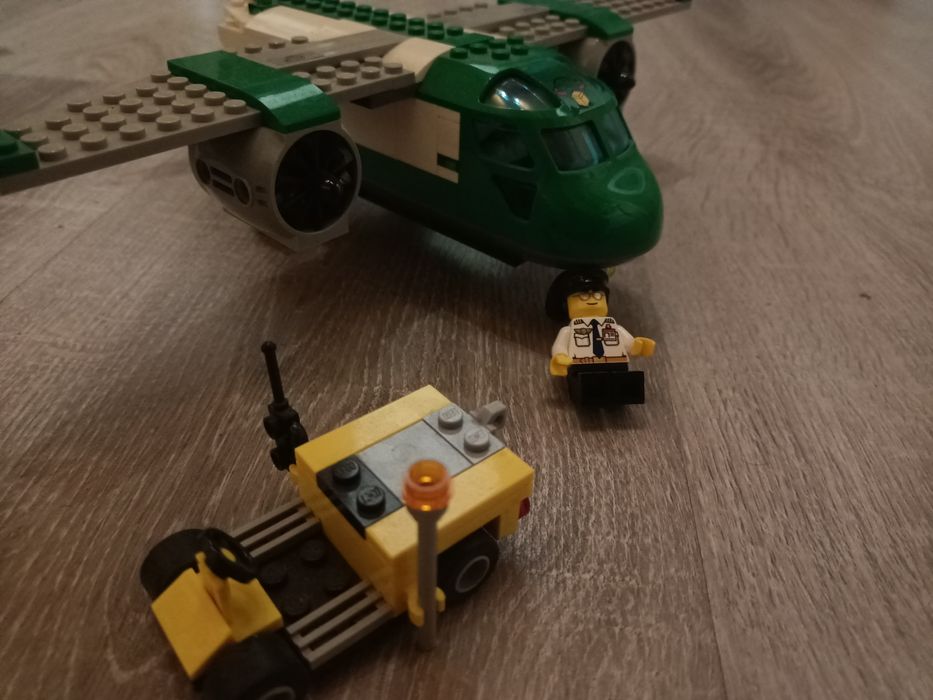 Lego Samolot Transportowy 60101