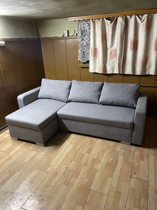 Narożnik w kształcie L z 3 poduszkami