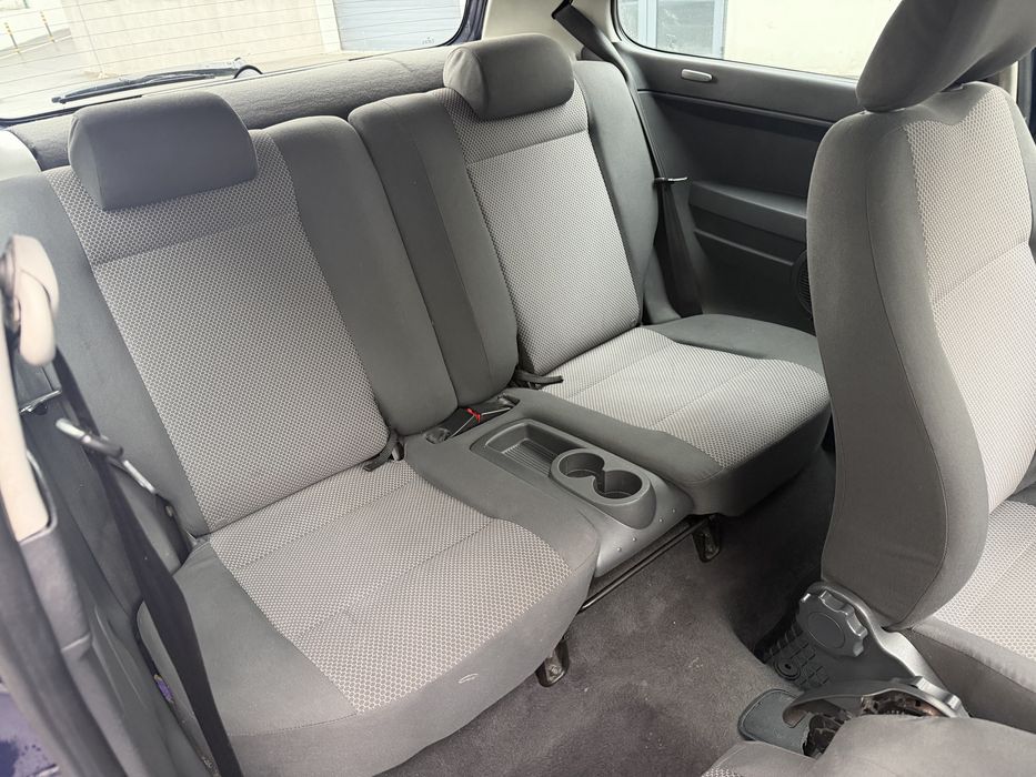 Volkswagen fox 1.2 gasolina  140 mil km