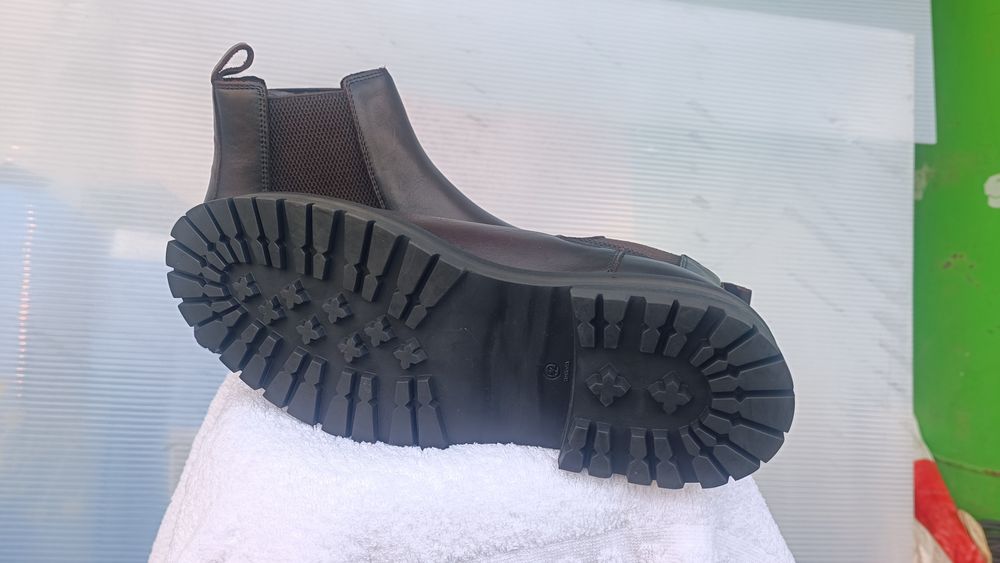 Botas de homem tam 43