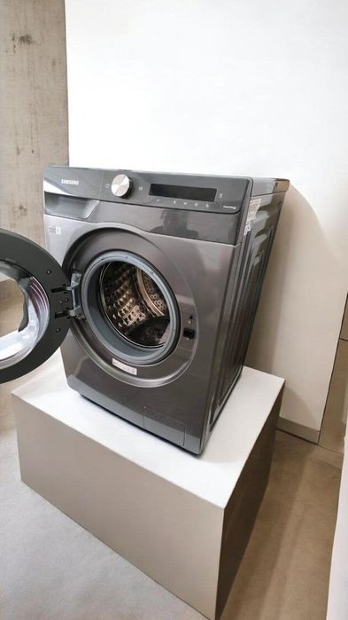 Máquina de Lavar Roupa Samsung Addwash
