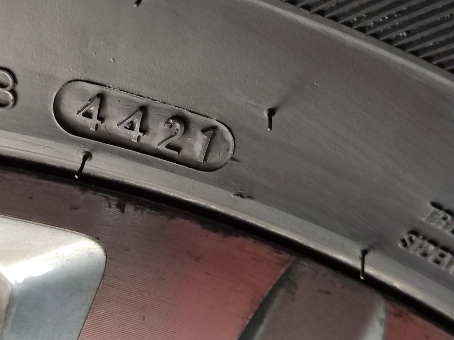 4 шт в наличии Шины kumho   R 17