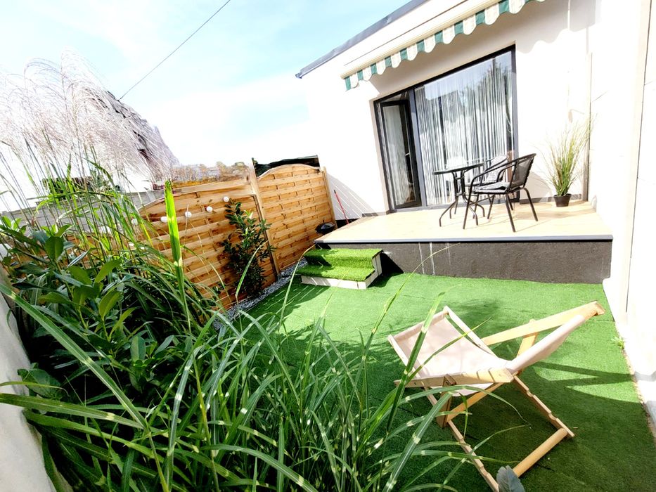 Komfortowy apartament  z ogródkiem centrum