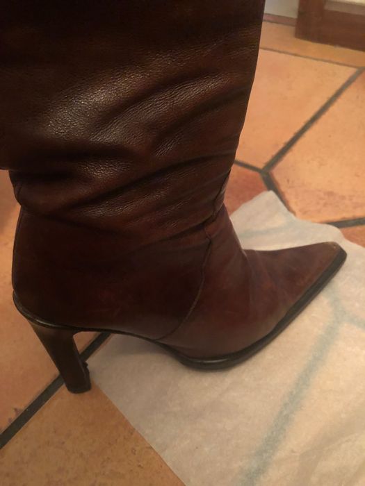 Botas de cano alto de pele genuína