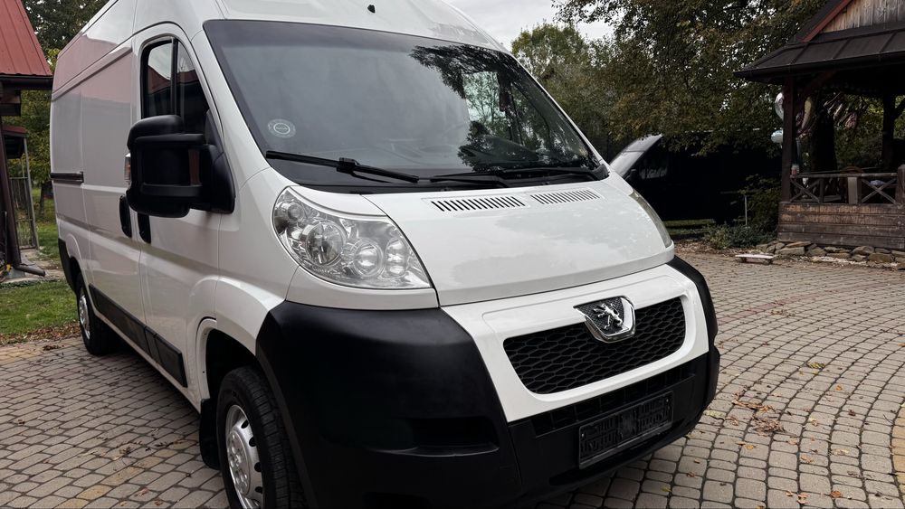 Peugeot