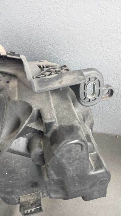 Otica / Farol Direito Citroen C3 Aircross II 2018 13468647 em Stock