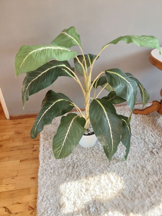 Sztuczny kwiat liście