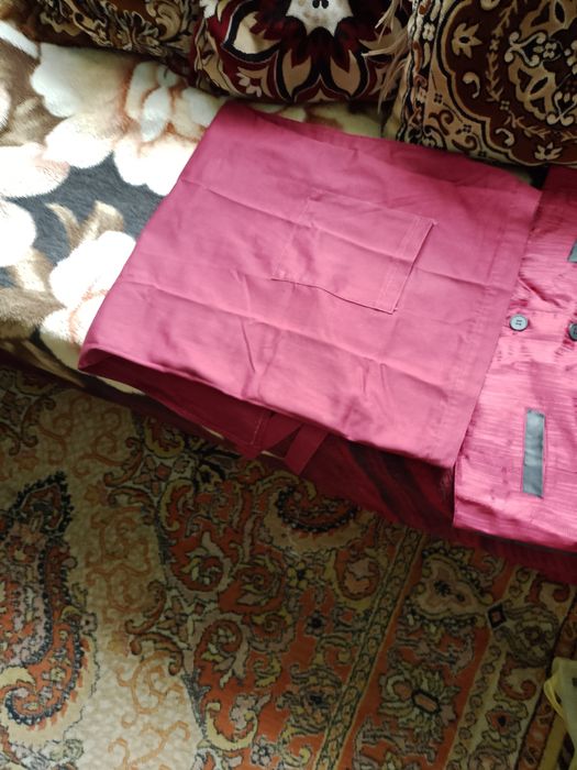 Продам костюм офіціанта