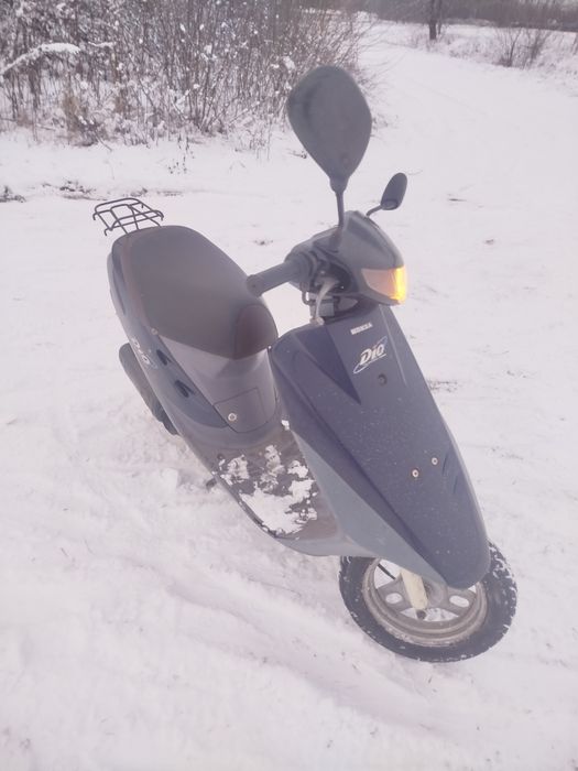 Хонда діо 27 , на повному ходу