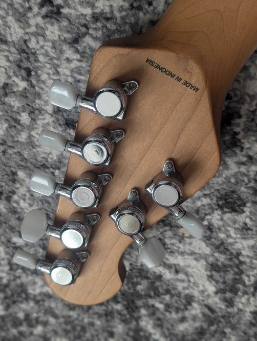 Sterling by Music Man JP157 7 Струн + Bare Knuckle Juggernaut + Plek