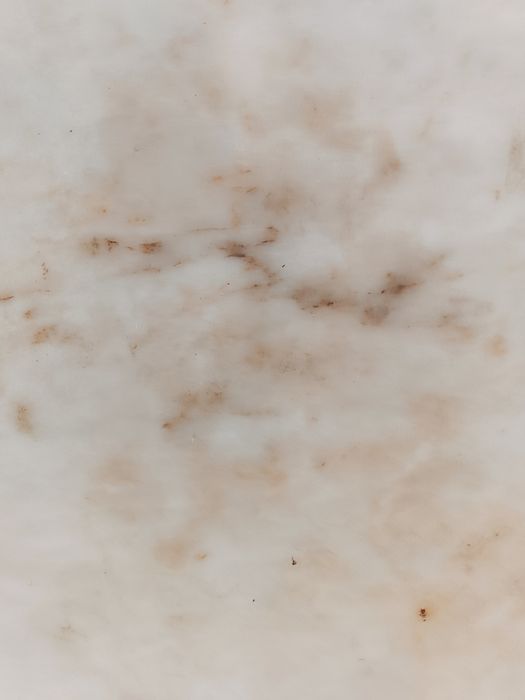 Pedra mármore com veios rosa
