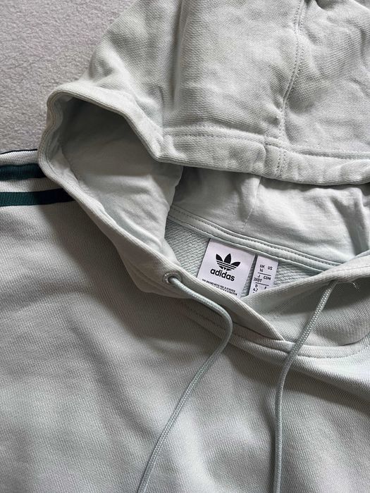 Hoodie Adidas — como novo