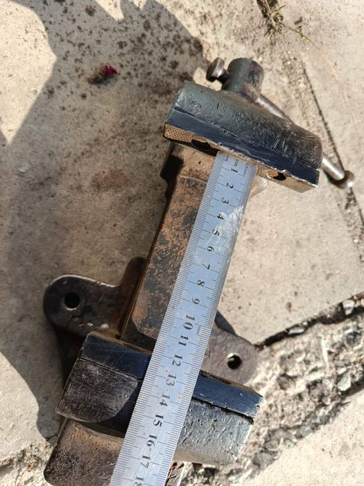 Тиски слесарные  СССР