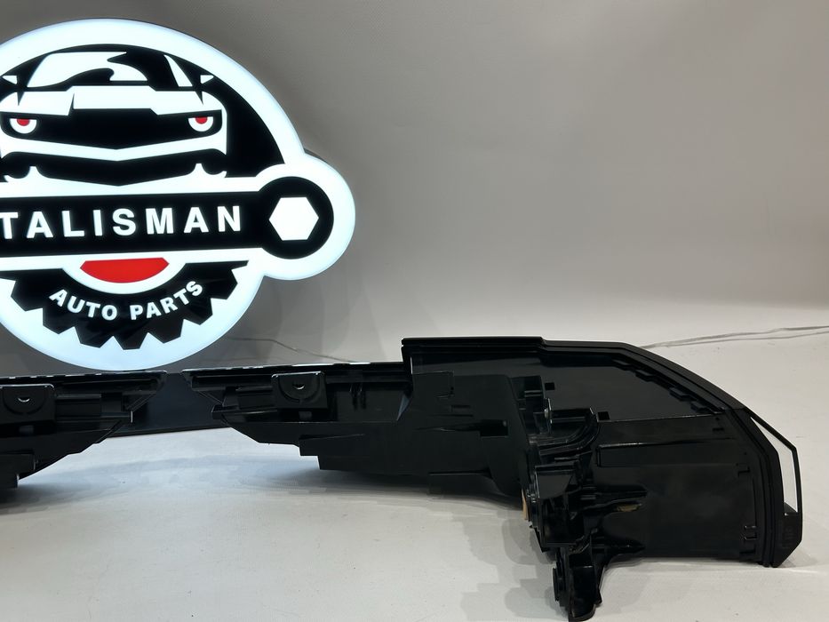 VW Id.Buzz IQ light фонарь фара стоп ліхтар задній фонарь в наявності 1T3945207С 1T3945208C