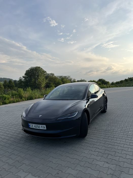 Tesla 3 highland