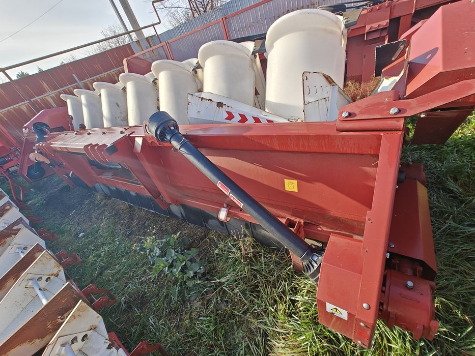 Жатка кукурузная Argus 870 Rostselmash: 9 000 $ - Навесное и