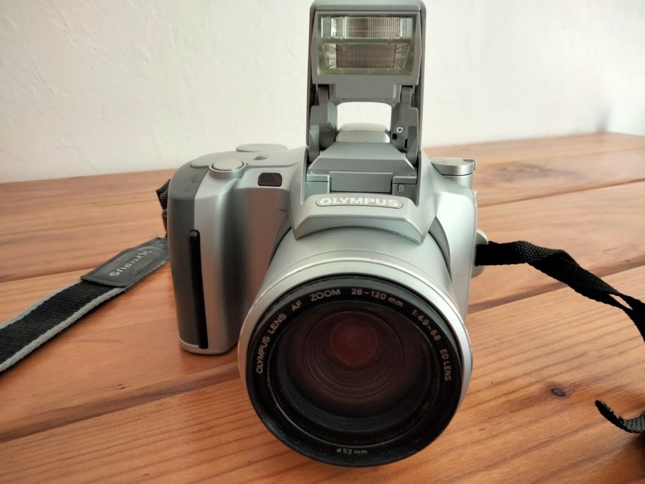 Фотоаппарат Olimpus is500