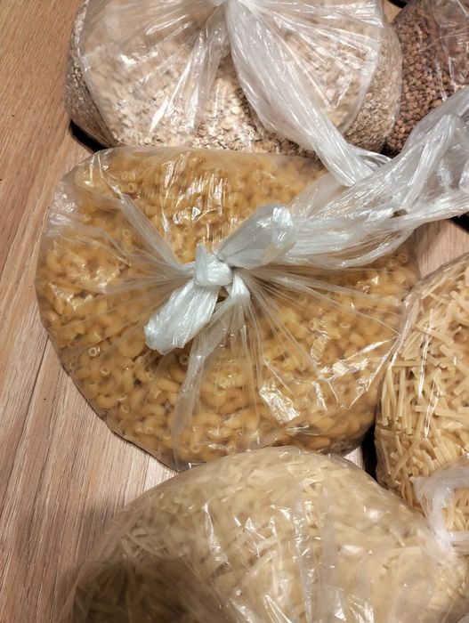 Makaron, kasza gryczana i owniasianka