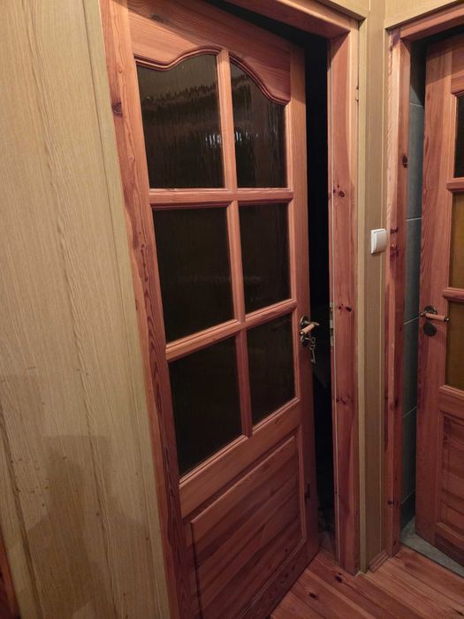 Drzwi wew. drewniane