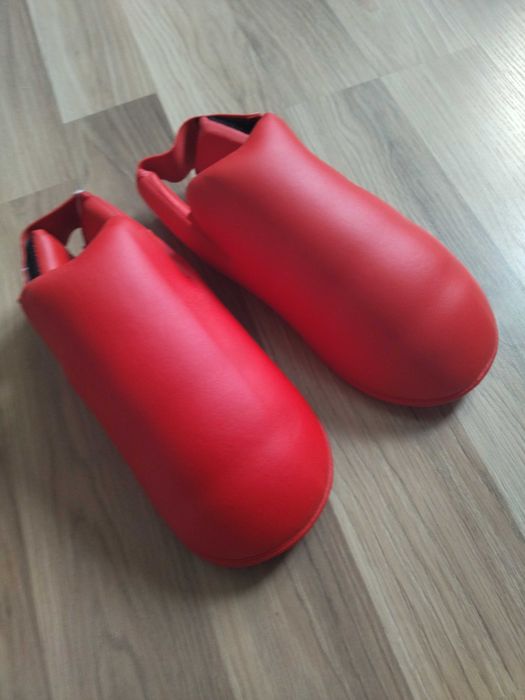Ochraniacze na stopy-karate