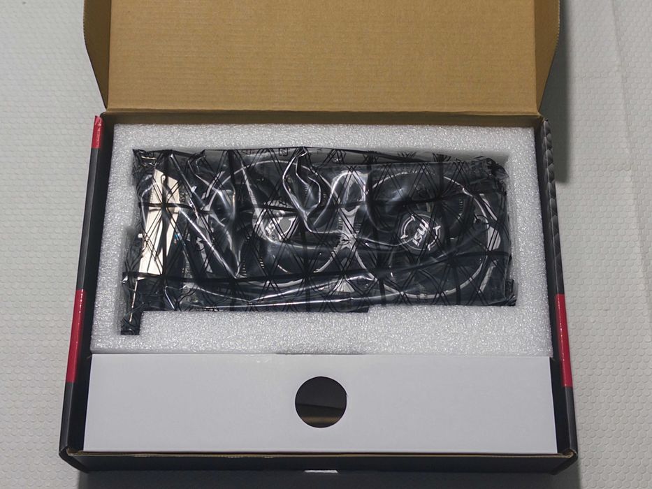 GPU - RX570 8GB - MSI Armor - With Original Box and Accessories64284464272642123